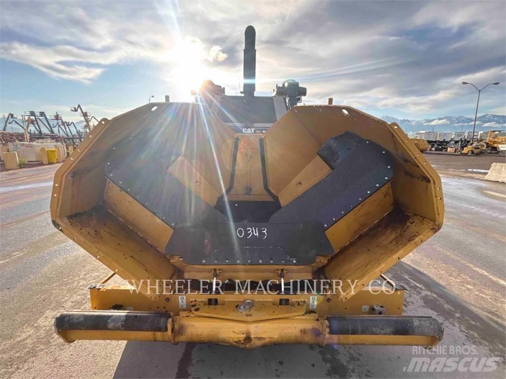 CAT AP655 Finišery