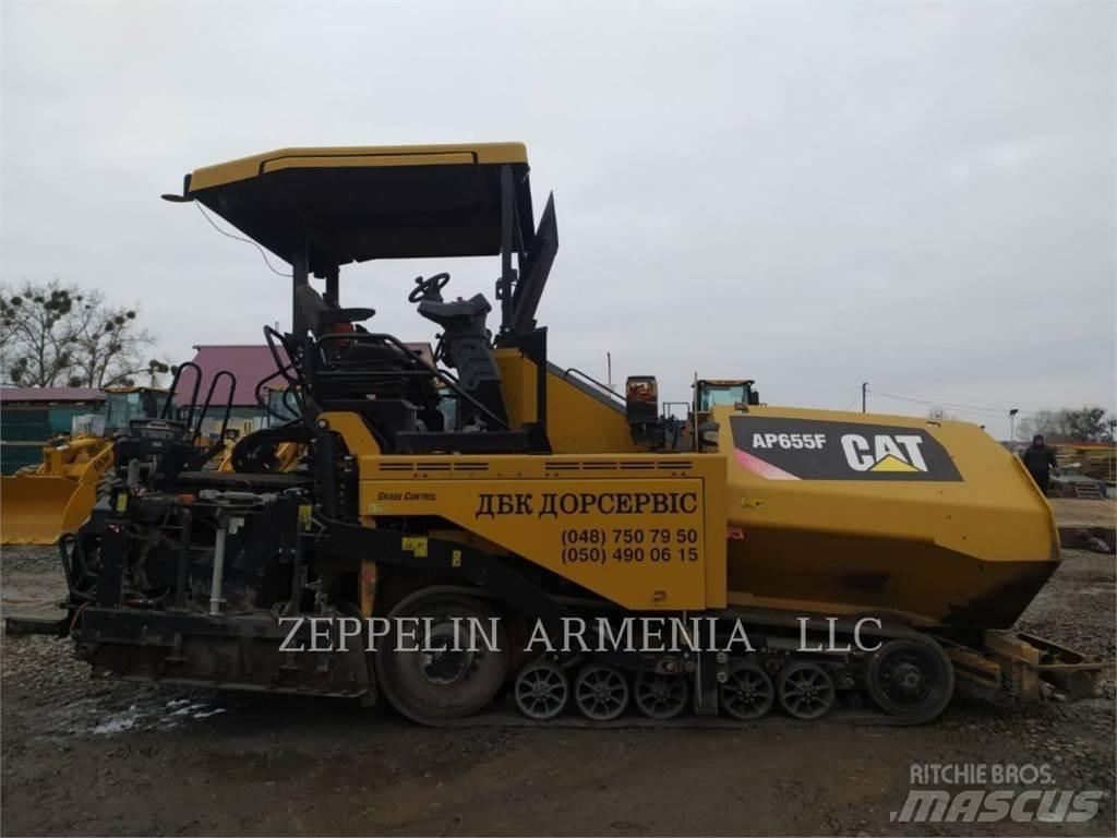 CAT AP655FLRC Finišery