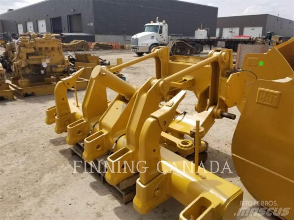 CAT ATTACHMENTS 16H Půdní rozrušovače