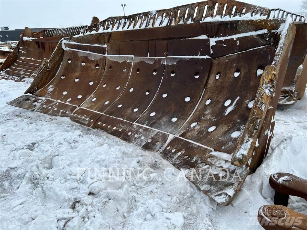 CAT ATTACHMENTS D10T Radlice