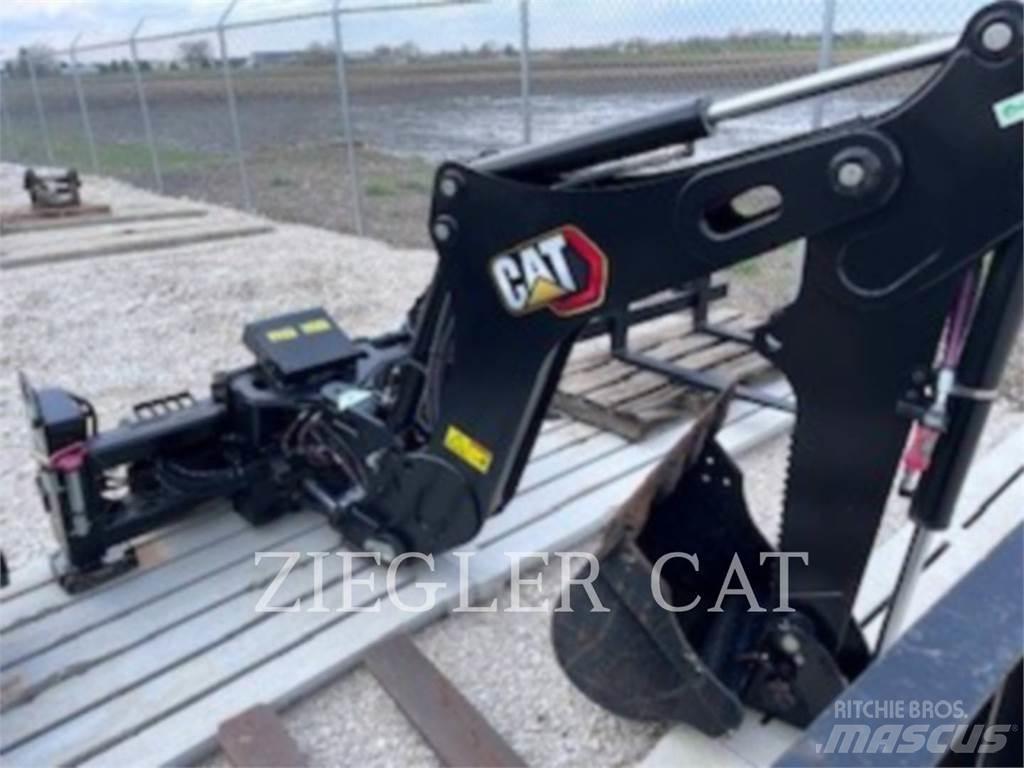 CAT BH130 Hloubkové lopaty