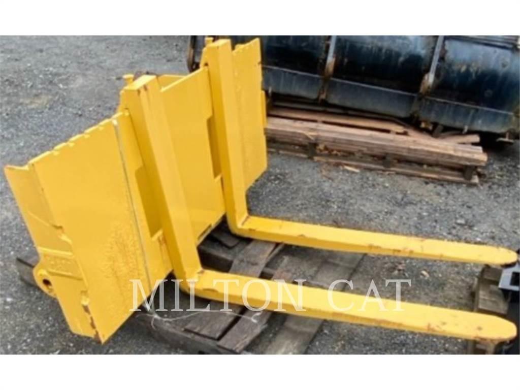 CAT BHL 48 PALLET FORKS Vidlice