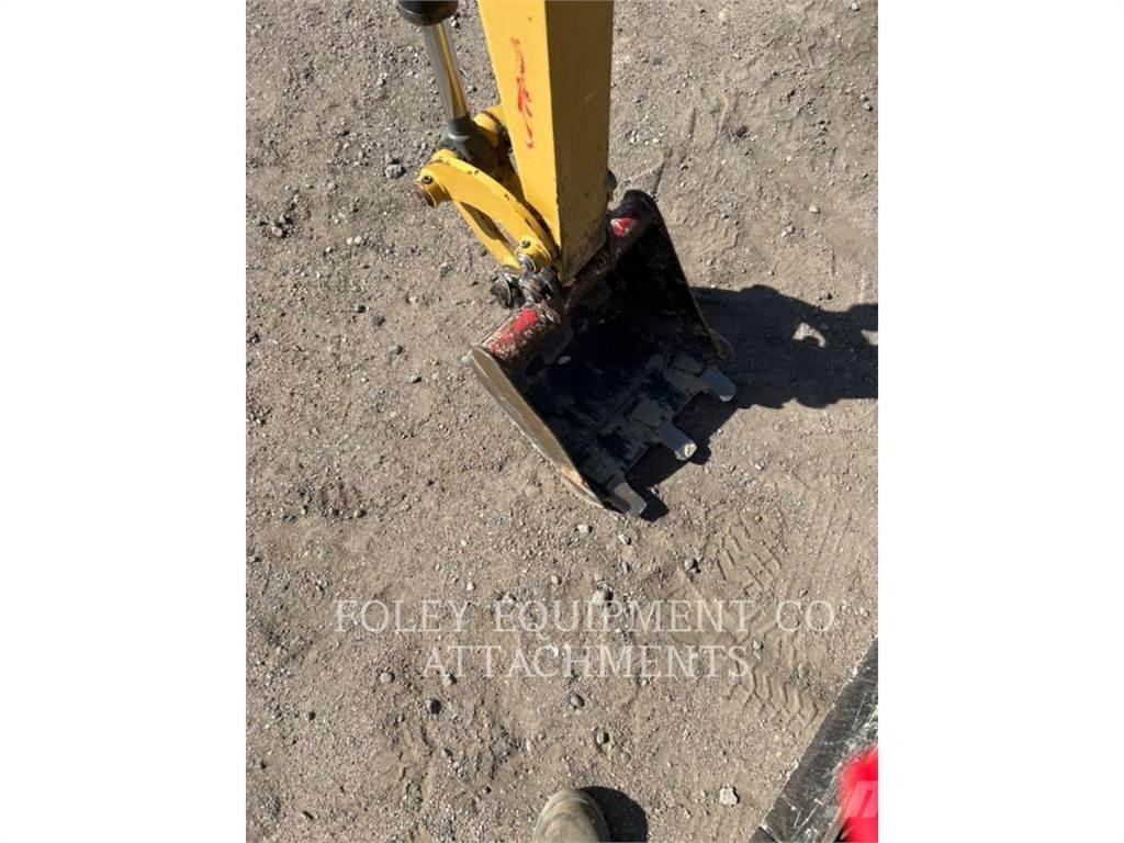 CAT BK300P15 Pásová rýpadla