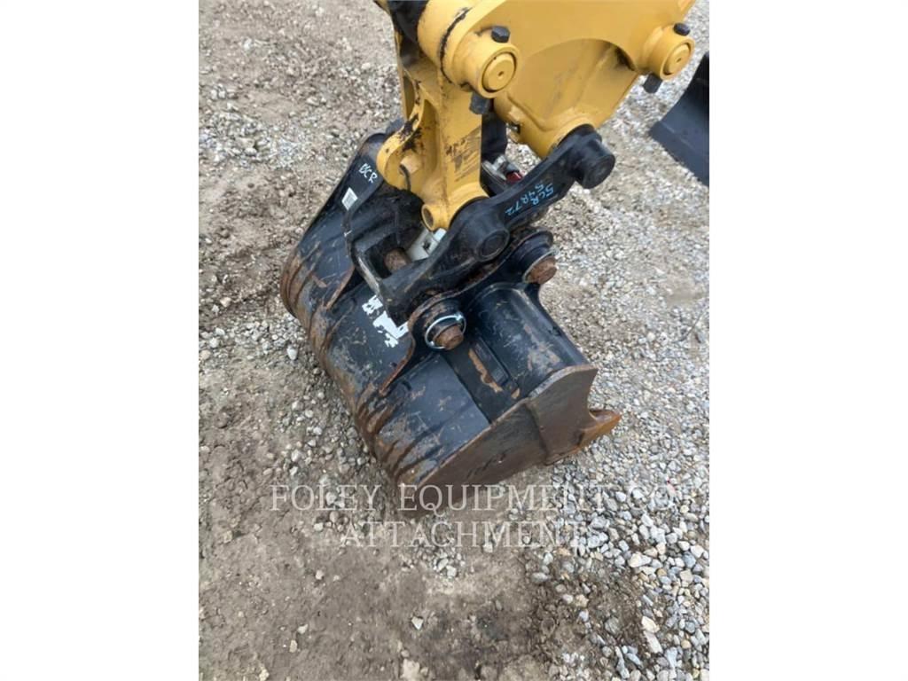 CAT BK302P24 Pásová rýpadla