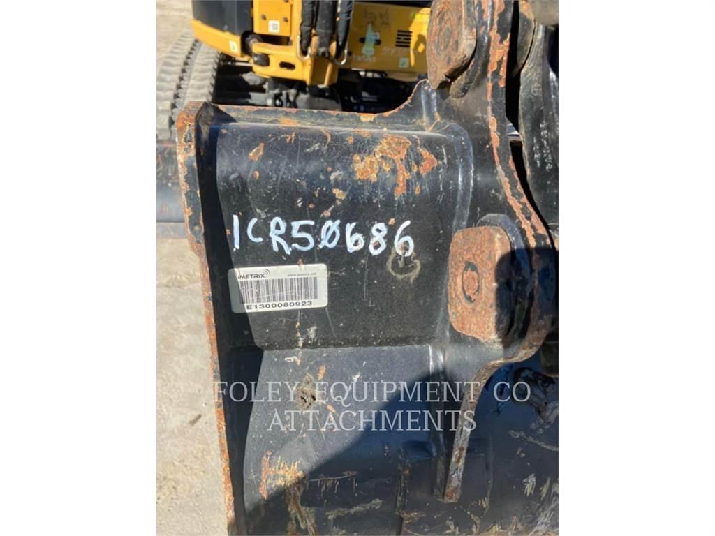 CAT BK302P24 Pásová rýpadla