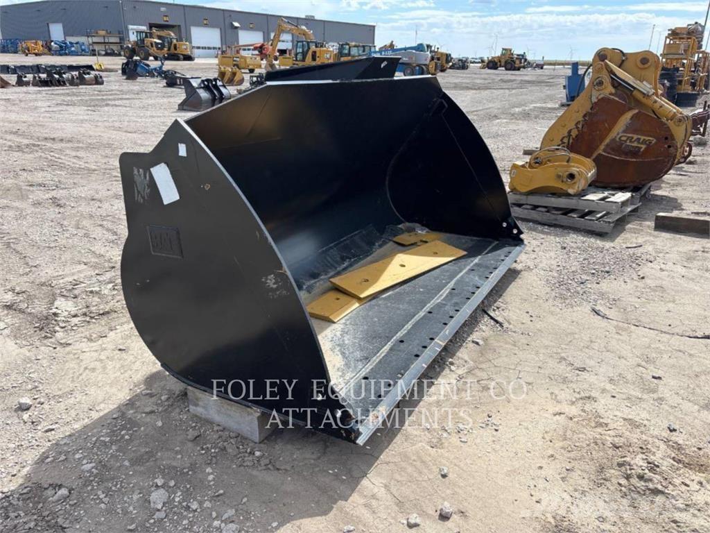 CAT BK38V38GP Kolové nakladače