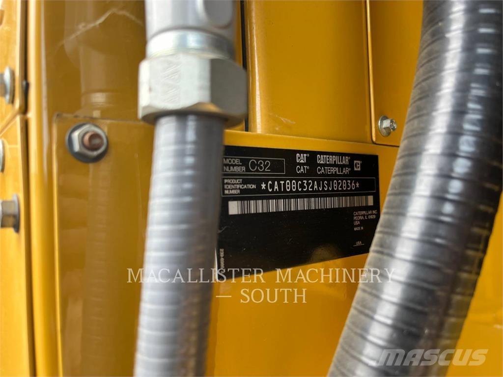 CAT C32 Naftové generátory