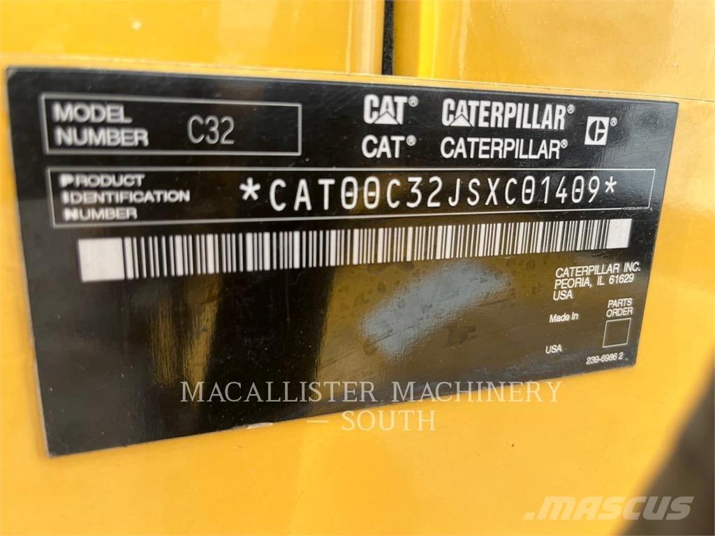CAT C32 Naftové generátory