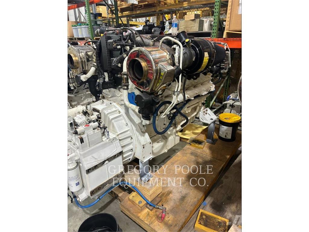 CAT C32 Námořní pomocné motory