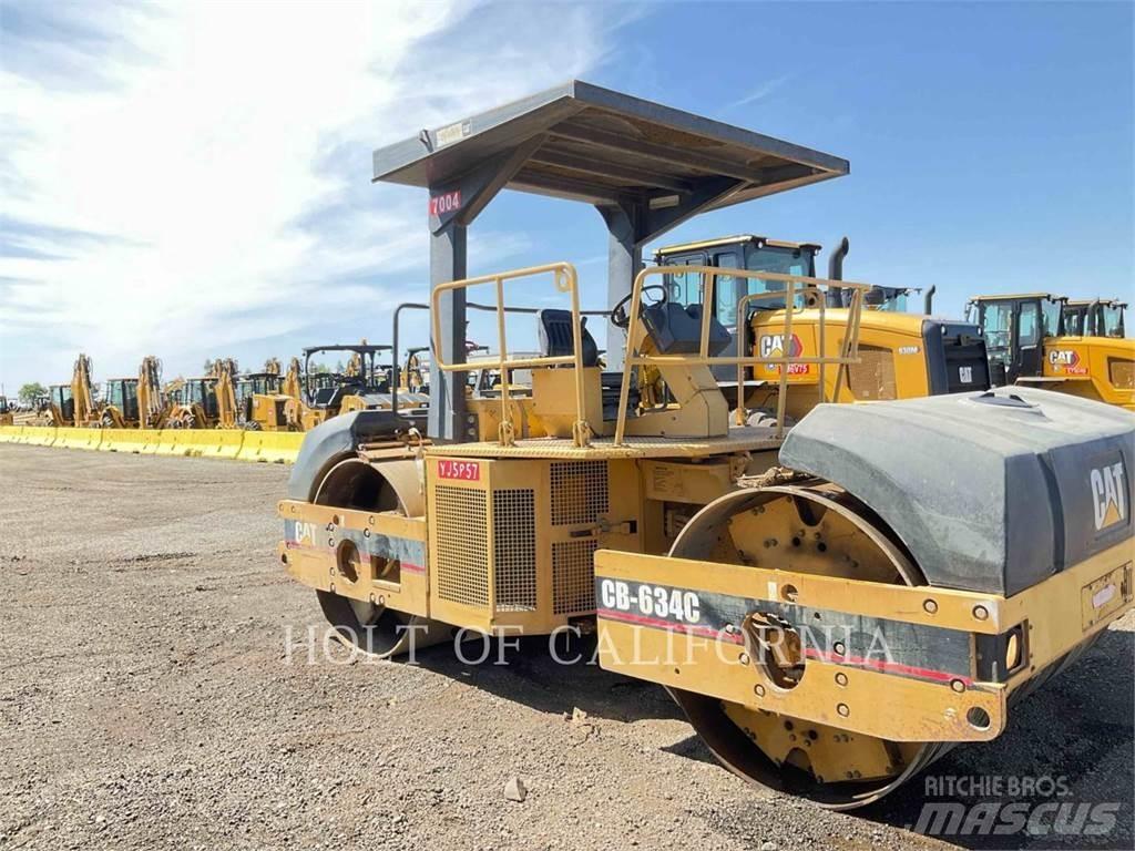 CAT CB-634C Tandemové válce