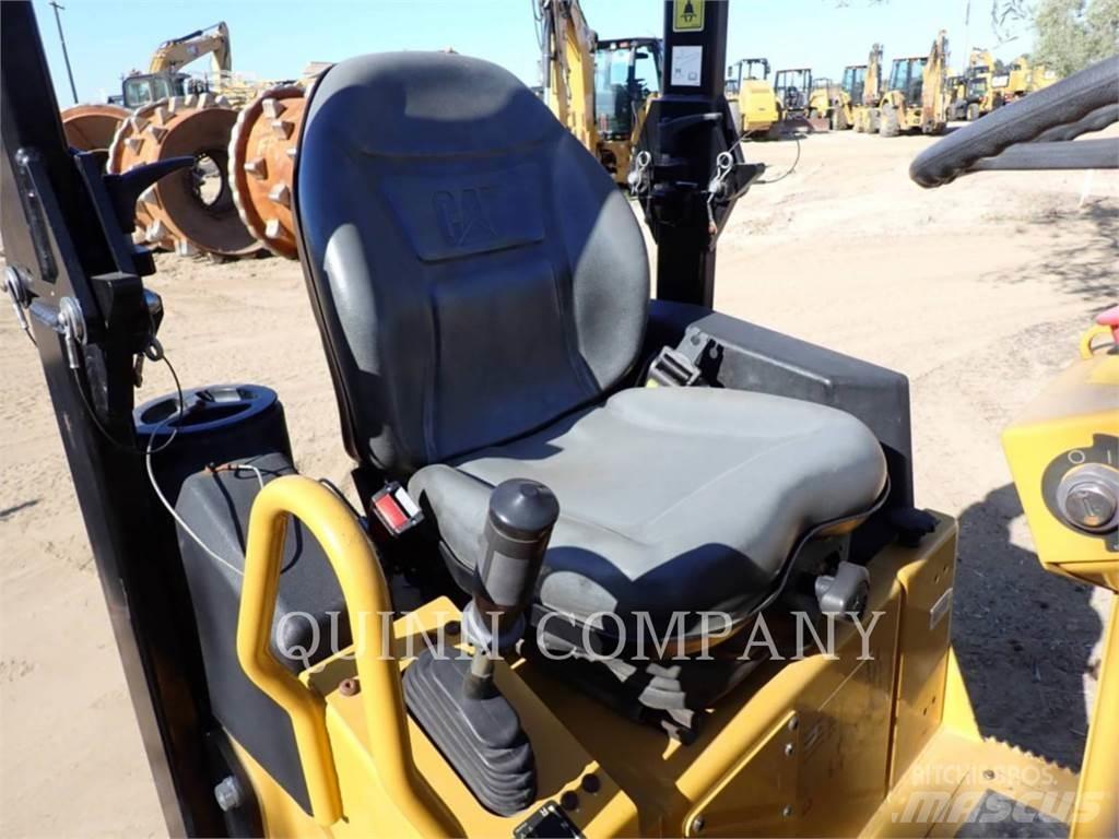 CAT CB1.7 Tandemové válce