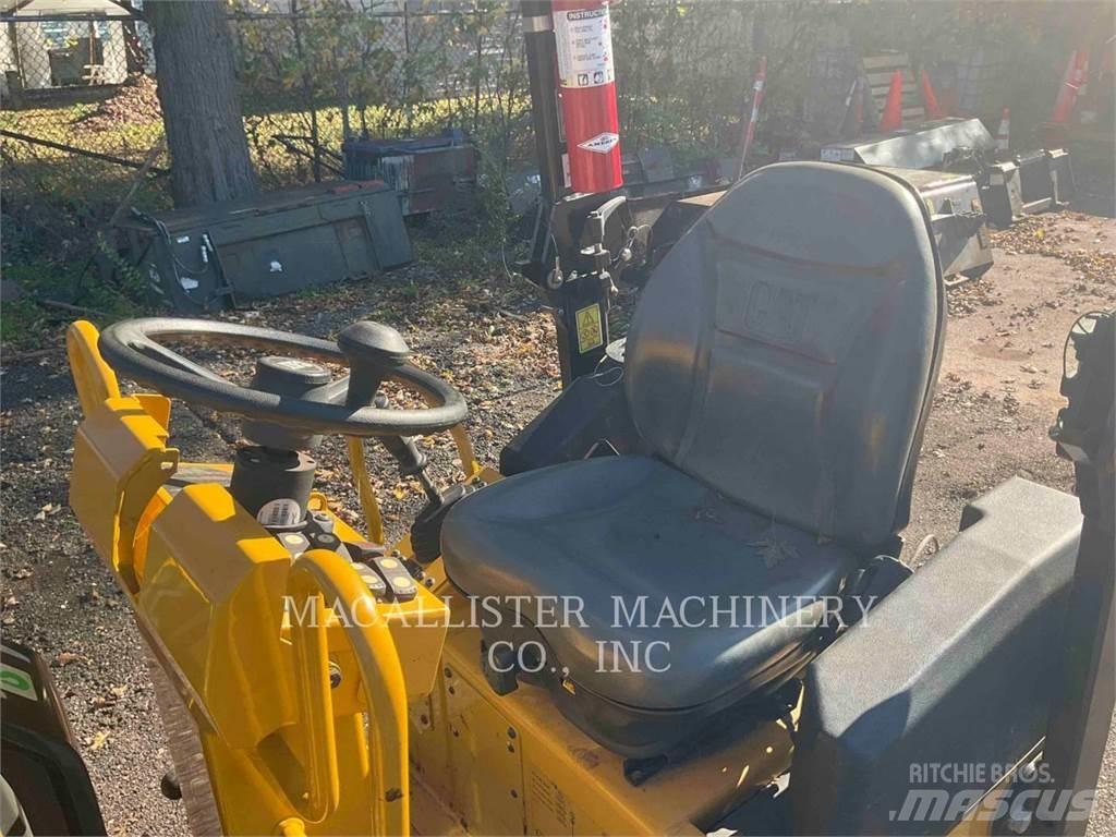 CAT CB1.8 Tandemové válce