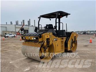 CAT CB10 Tandemové válce