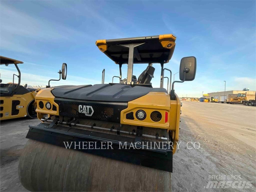 CAT CB10 Tandemové válce