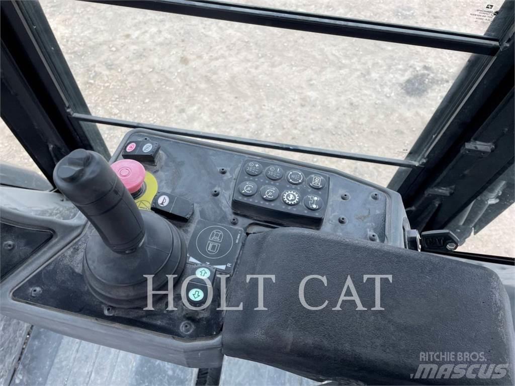 CAT CB10 Tandemové válce