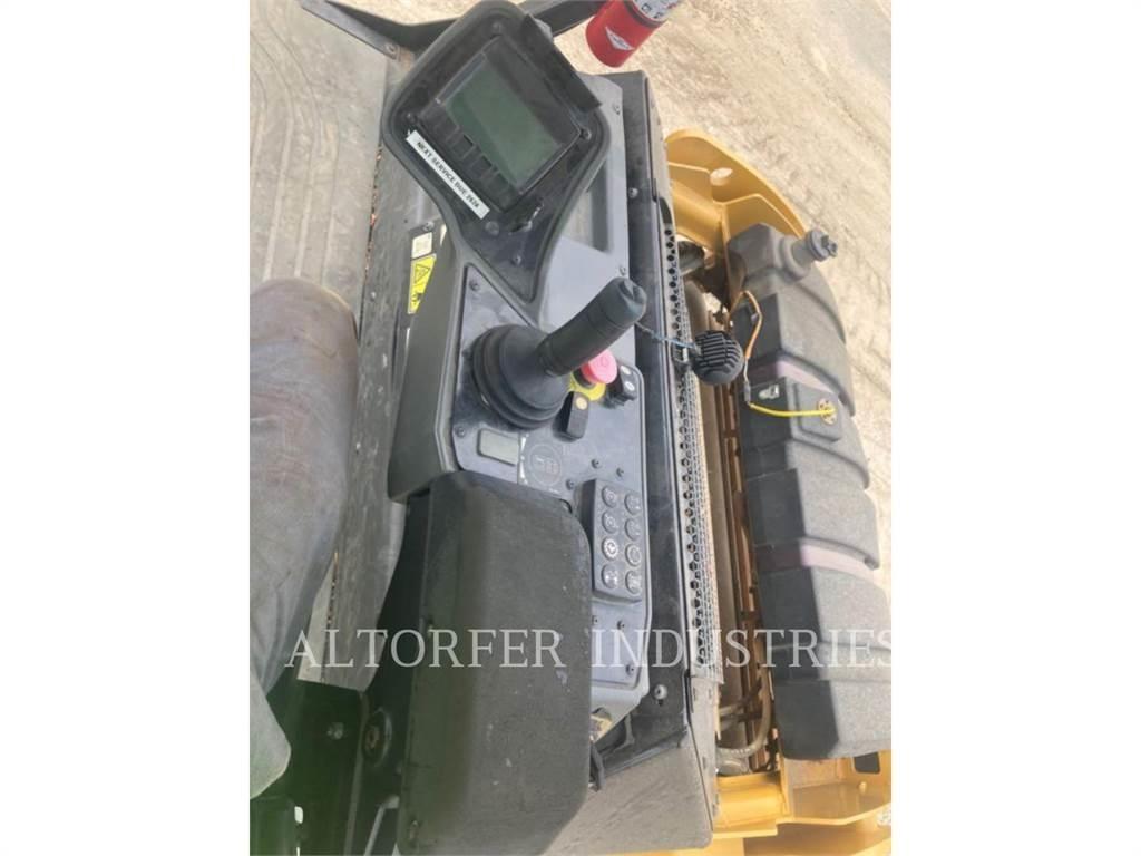 CAT CB10 Tandemové válce