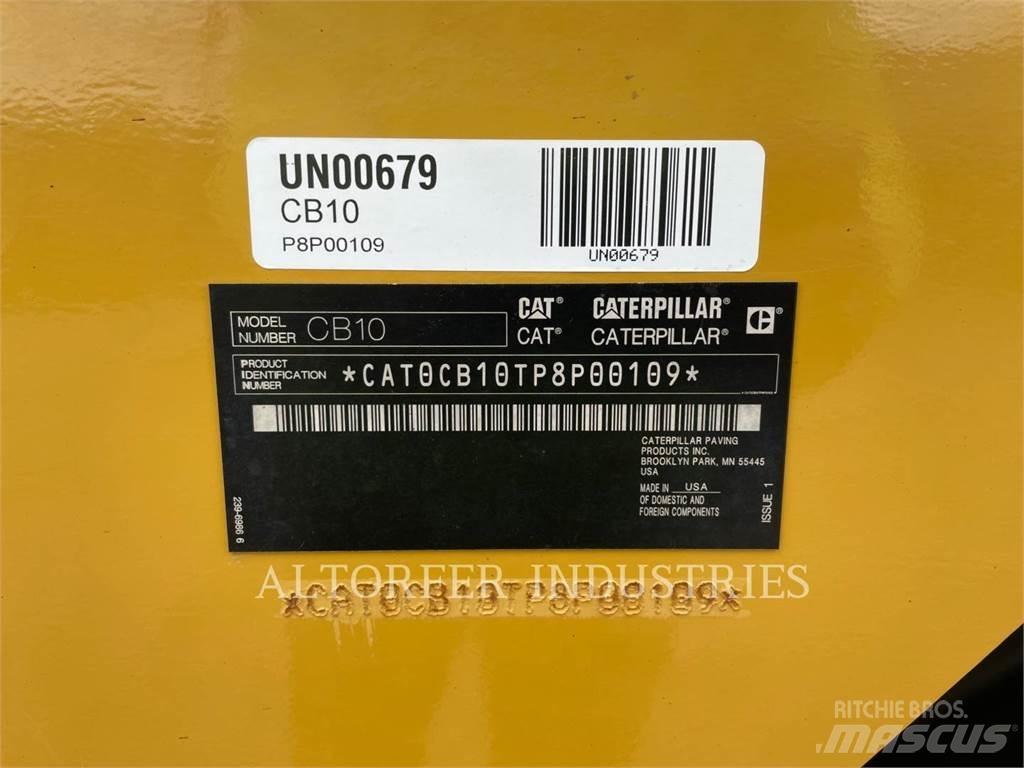 CAT CB10 Tandemové válce