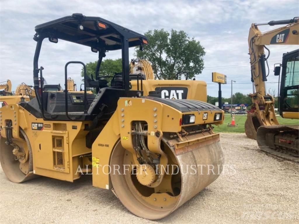 CAT CB10 Tandemové válce