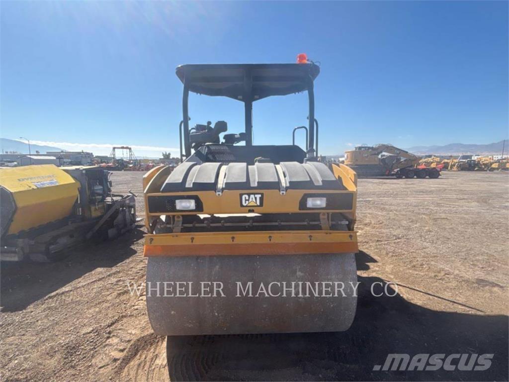 CAT CB10 Tandemové válce