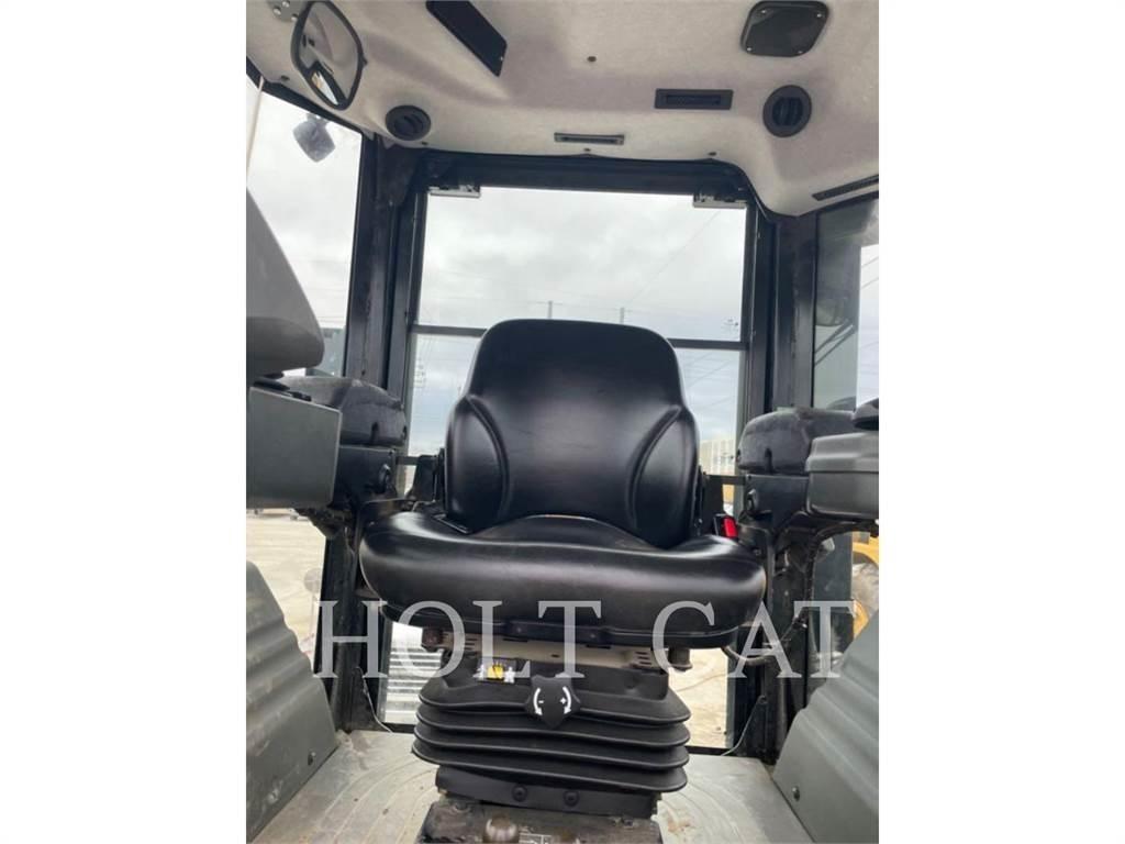 CAT CB10 Tahačové válce