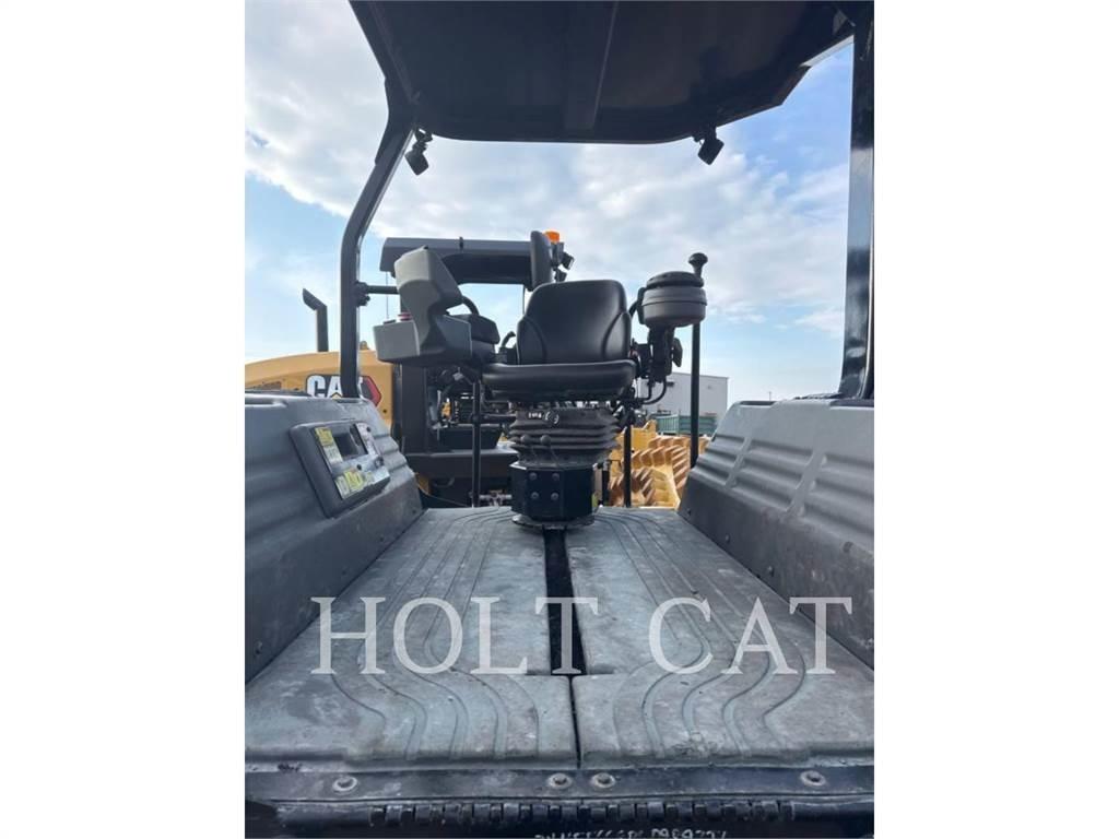 CAT CB10 Tahačové válce