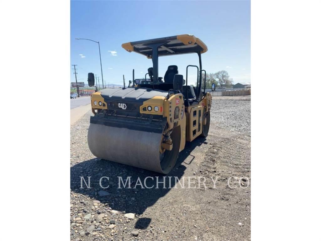 CAT CB10 Finišery