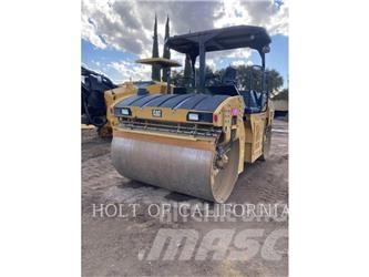 CAT CB13 Tandemové válce