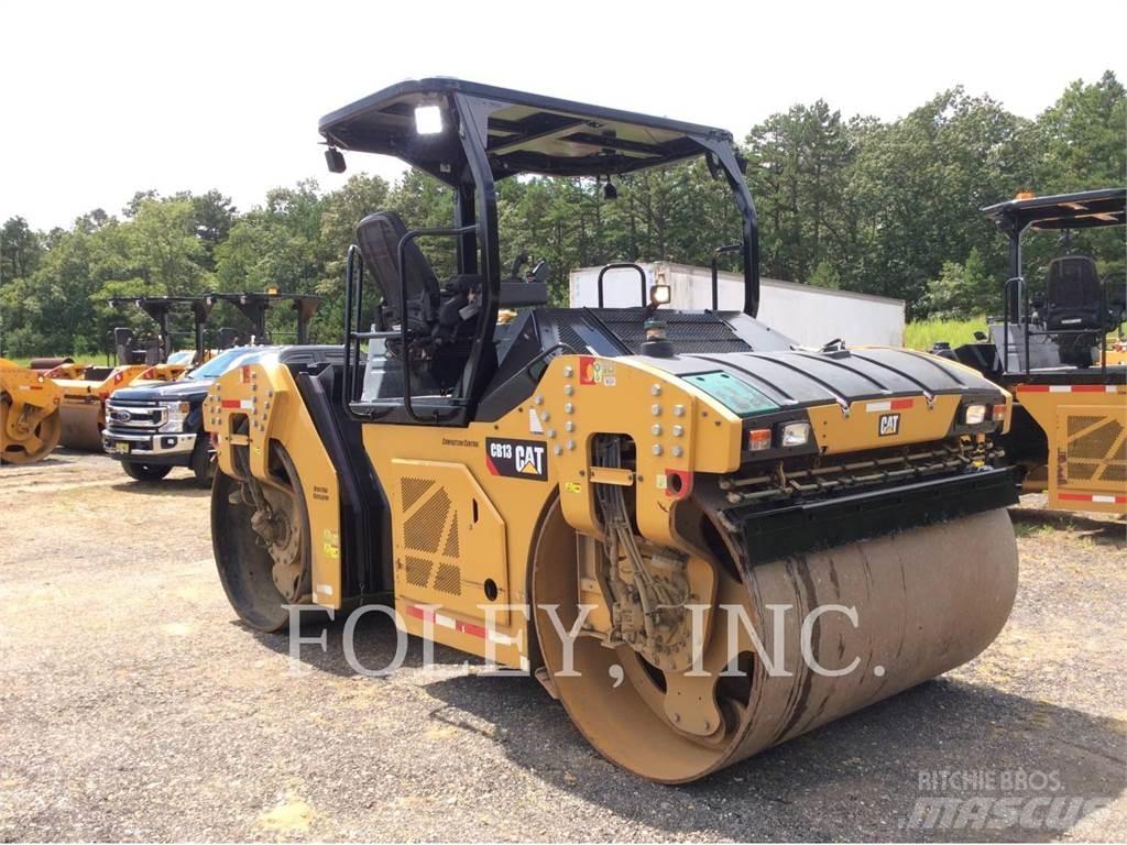 CAT CB13 Tandemové válce