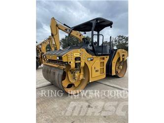 CAT CB13 Tandemové válce