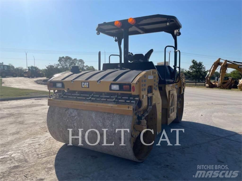 CAT CB13 Tahačové válce