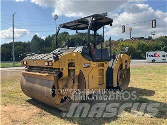 CAT CB13 Tandemové válce