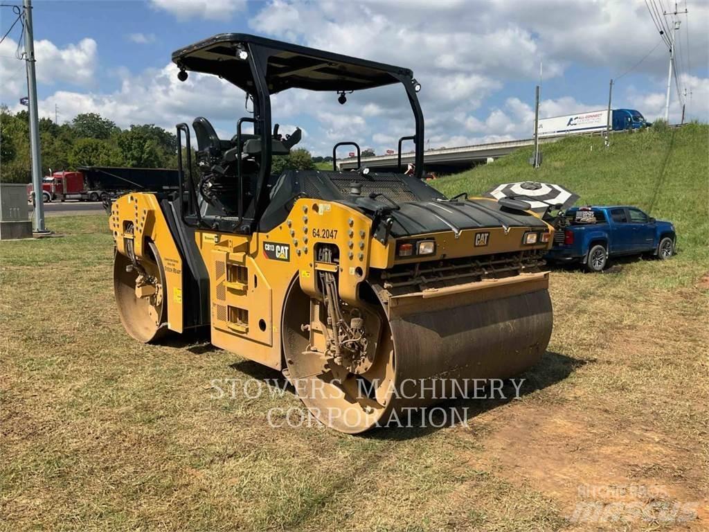CAT CB13 Tandemové válce