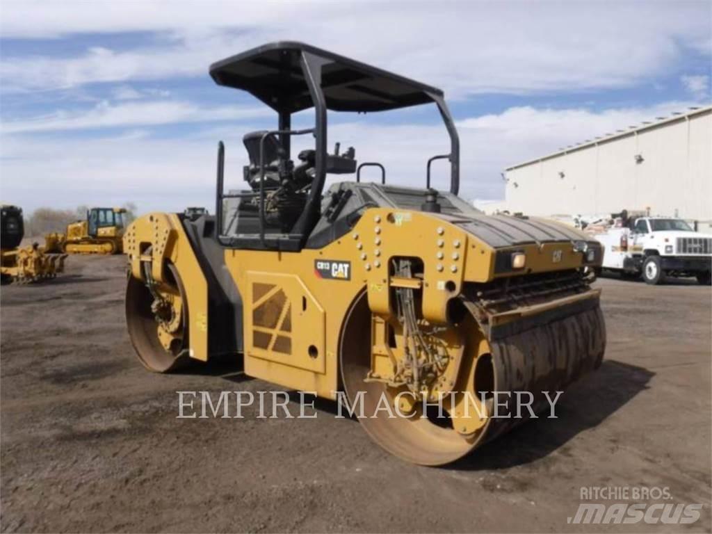 CAT CB13 Tandemové válce
