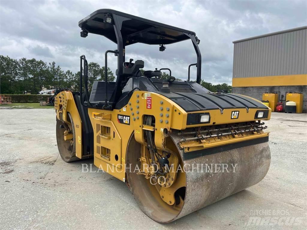 CAT CB13 Tandemové válce