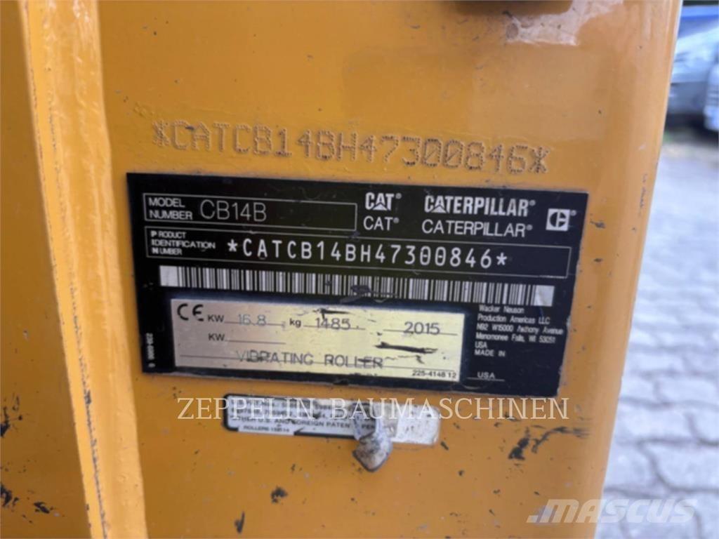 CAT CB14B Půdní kompaktory