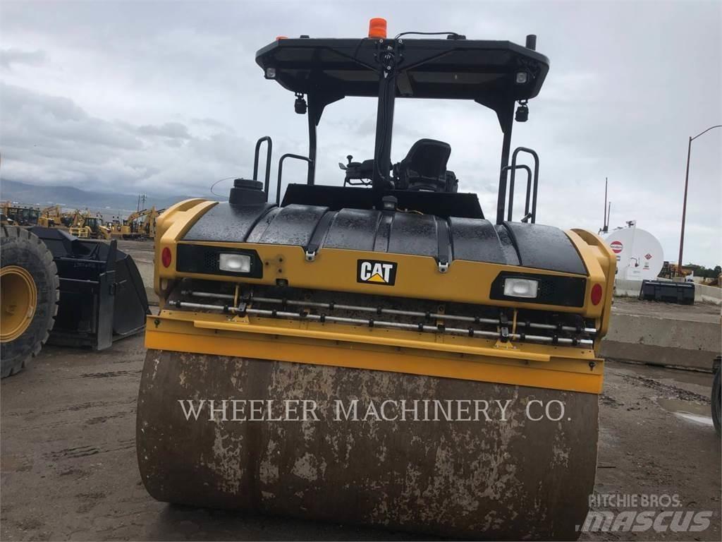 CAT CB15 Tandemové válce