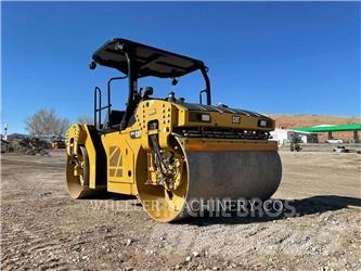 CAT CB15 Tandemové válce