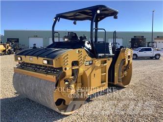 CAT CB15-01 Půdní kompaktory