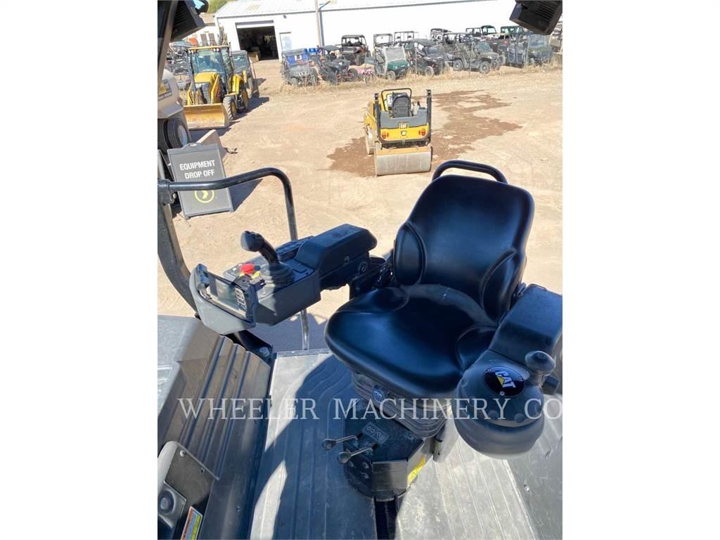 CAT CB15 CW Tandemové válce