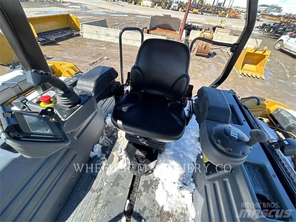 CAT CB15 CW VV Tandemové válce