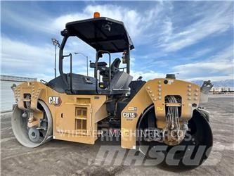 CAT CB15 CW VV Tandemové válce