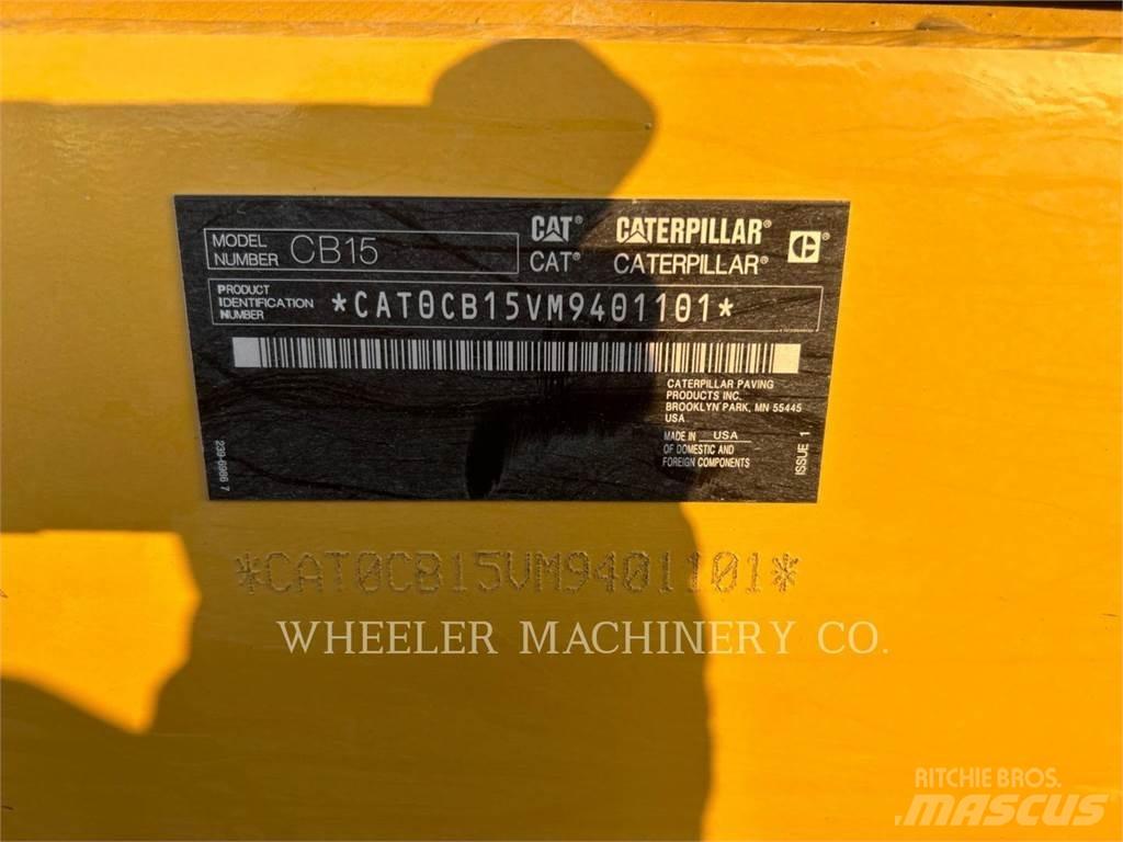 CAT CB15 CW VV Tandemové válce