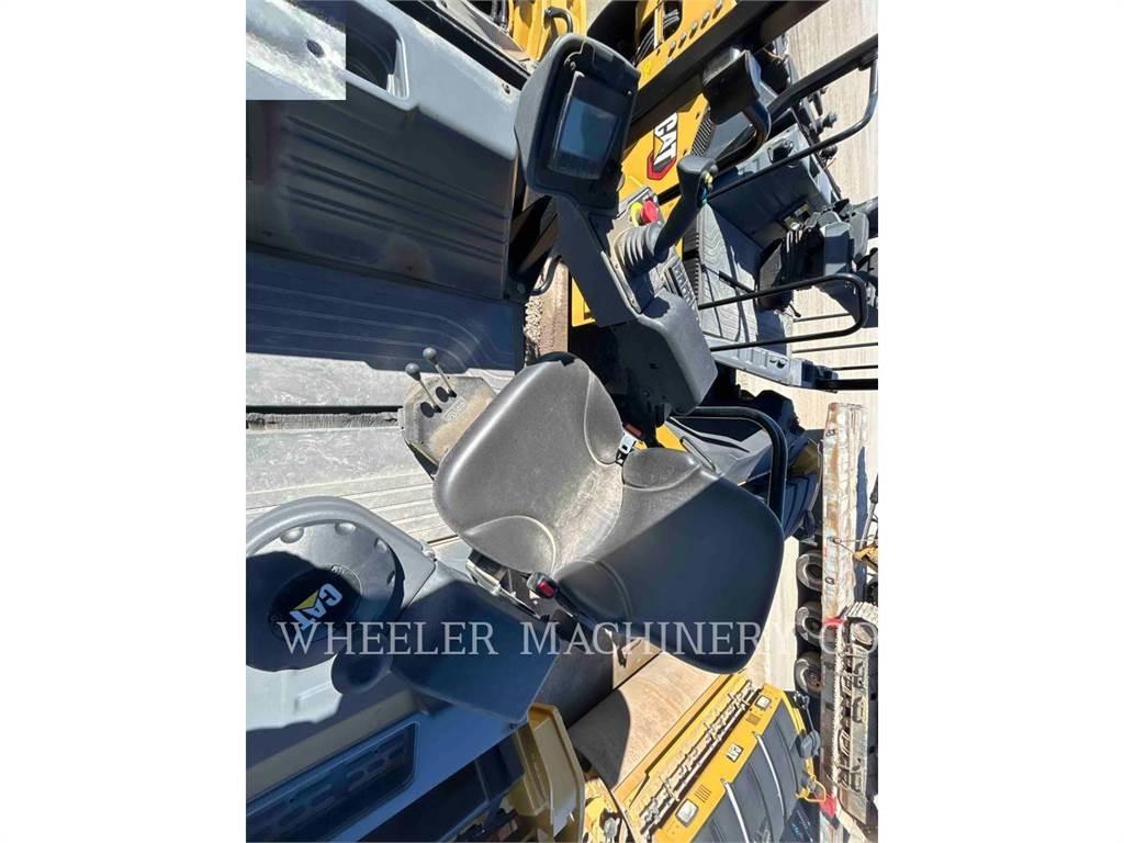 CAT CB15 CW VV Tandemové válce