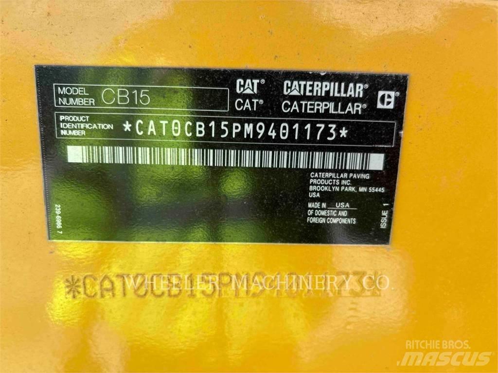 CAT CB15 CW VV Tandemové válce