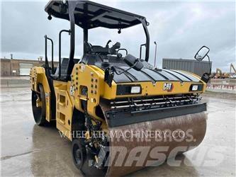 CAT CB15 CW VV Tandemové válce