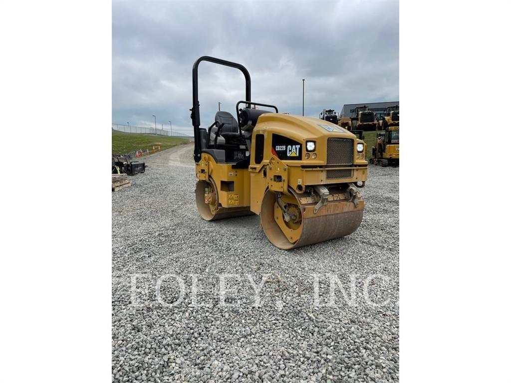 CAT CB22B Tandemové válce