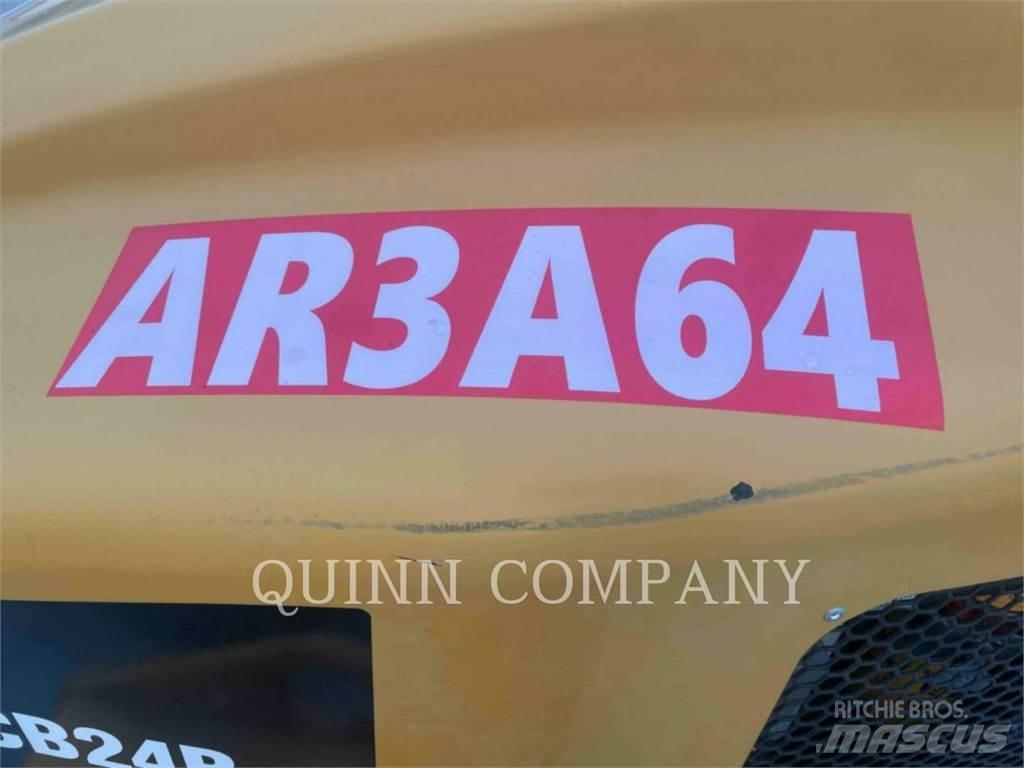 CAT CB24B Tandemové válce