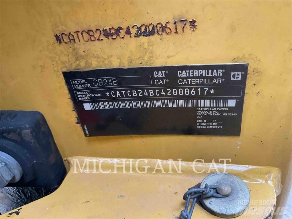 CAT CB24B Tahačové válce
