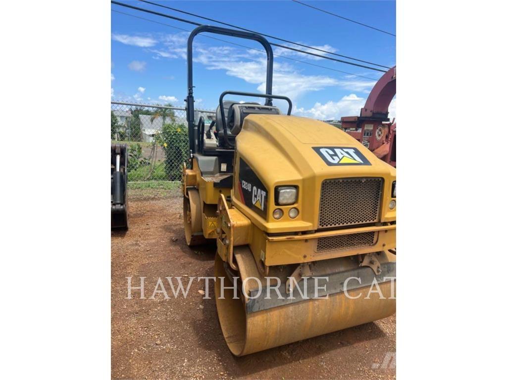 CAT CB24B Půdní kompaktory