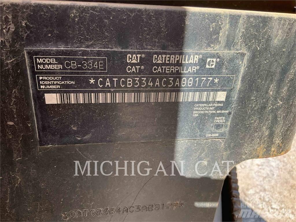 CAT CB334E Tahačové válce